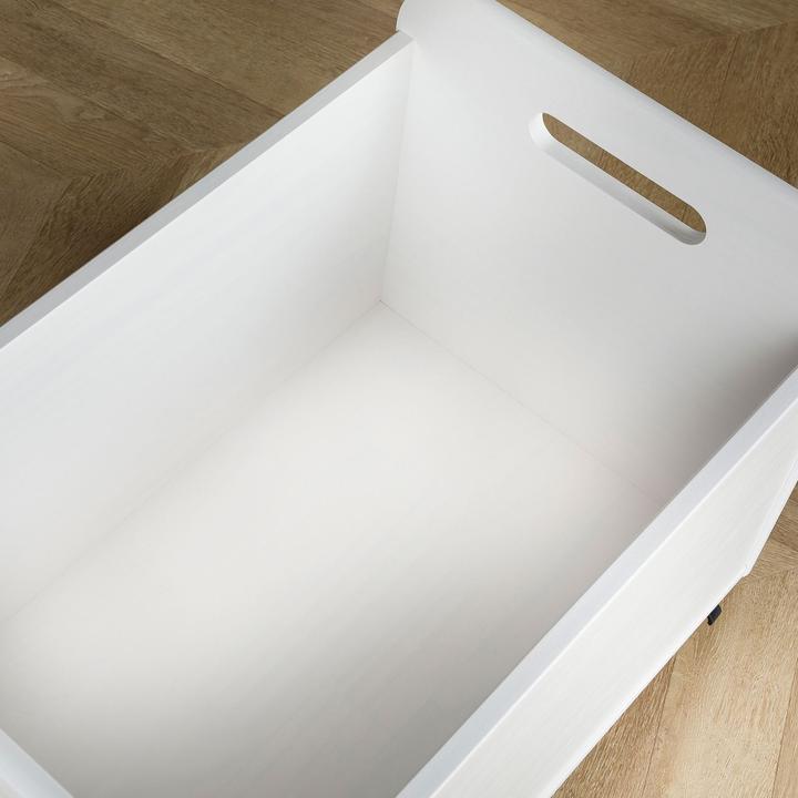 Actual product image IDIMEX BENJAMIN solid wood toy box - white