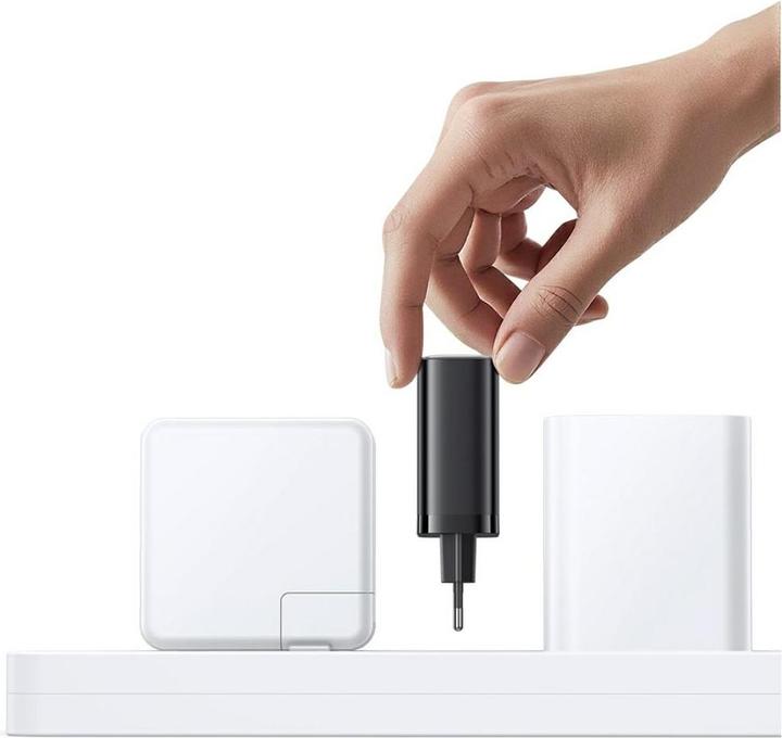 Image du produit Usams CC299 65W Fast Charger With Retractable Type-C Cable (EU) - Xiang Series Black (65 W)