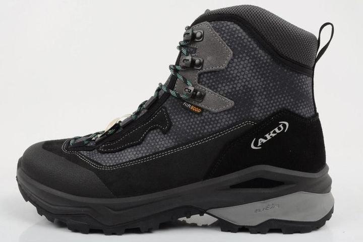 Grau, Grün, Schwarz