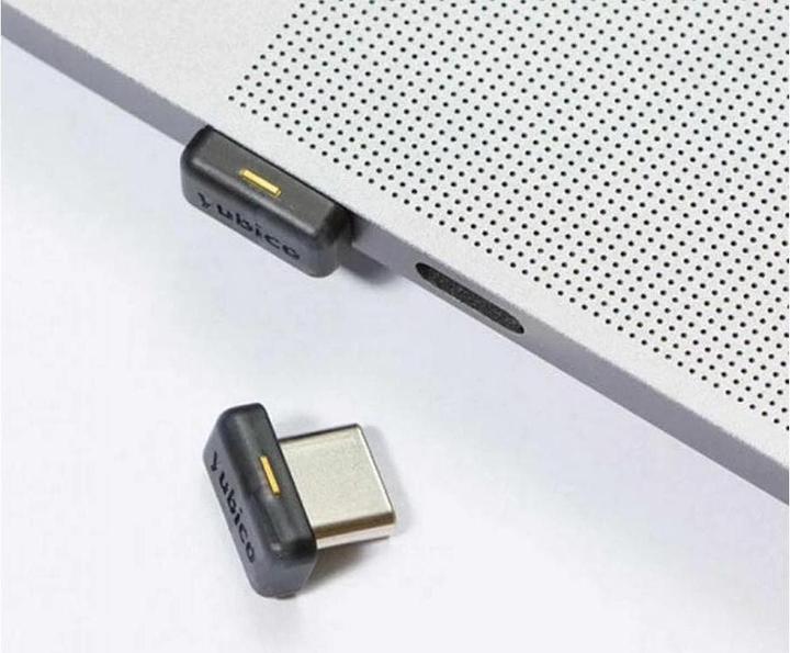 Produktbild Yubico YubiKey 5C Nano