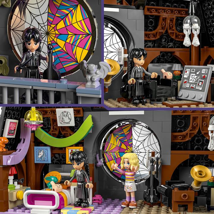 Actual product image LEGO Wednesdays und Enids Zimmer im Studentenwohnheim (76781, LEGO Wednesday, LEGO Rare Sets)