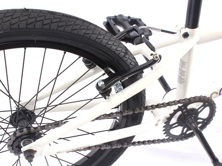 Actual product image KHE Bikes 20 Inch COSMIC White (19.69")