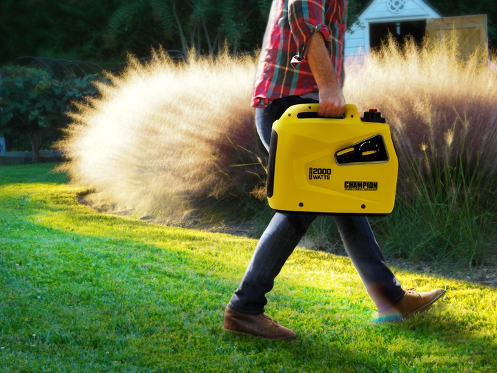 Actual product image Champion Power Equipment Power inverter, petrol 2000 Watt (1600 W, 4.10 l)