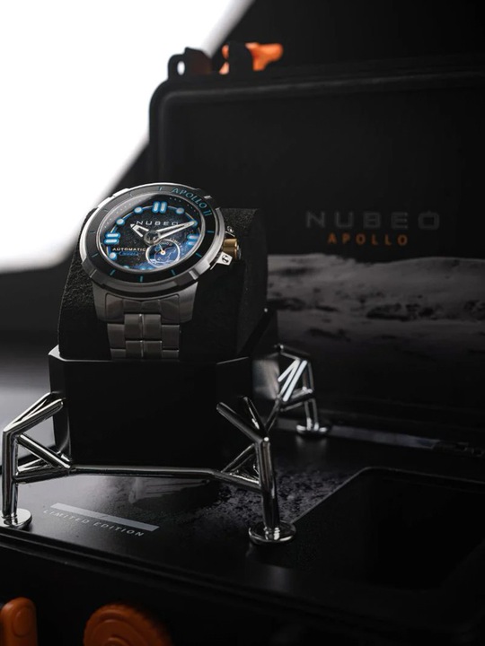 Actual product image Nubeo NB-6093-11 Apollo 55th (Rotating bezel left)