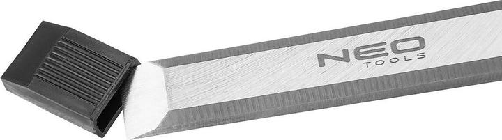 Actual product image Neo Chisel 38 mm, CRV, wooden handle