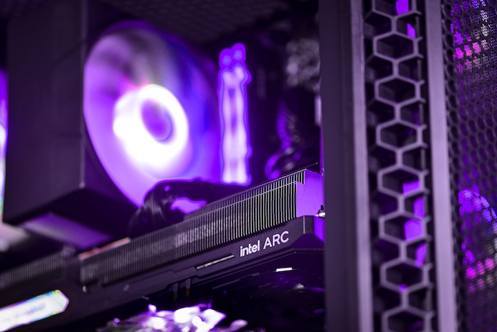 Image du produit Action Gaming Desktop PC (AMD Ryzen 5 5500U, 16 Go, 500 Go, Radeon RX 6600)