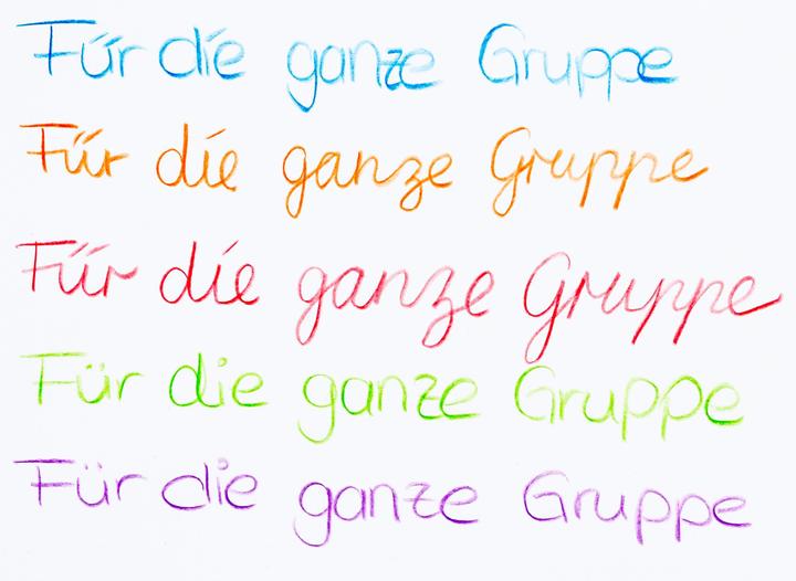 Produktbild Betzold 144 dicke Dreikantstifte (17,5 cm) in Holzbox (144x)