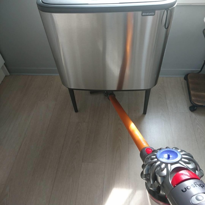 Produktbild Brabantia Mülleimer zur Trennung mit Knopf, silber (31 62 27) (34 l)
