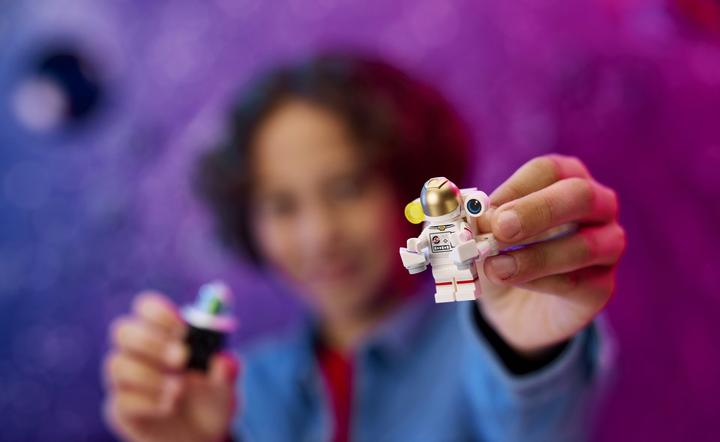 Actual product image LEGO Space minifigures series 26 (assorted - 1 piece) (71046, LEGO Minifigures)
