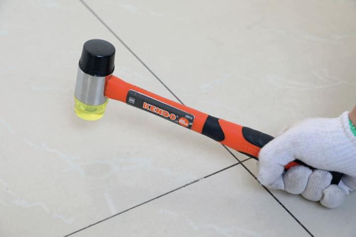 Actual product image Kendo Soft face hammer with fibreglass handle (525 g)