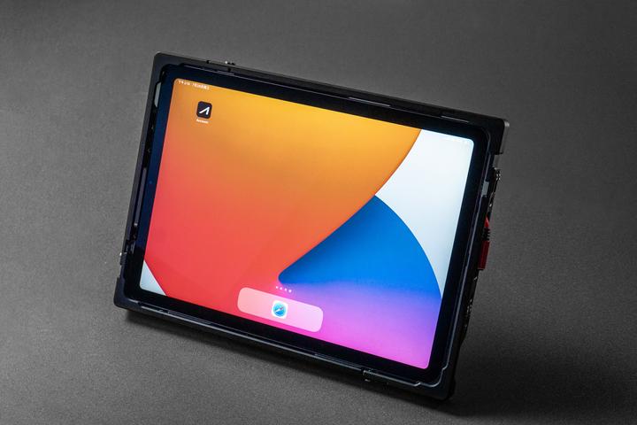 Actual product image Accsoon Power Cage Pro (iPad Pro 12.9 2020 (4. Gen), iPad Pro 12.9 2021 (5th Gen), iPad Pro 12.9 2018 (3. Gen))