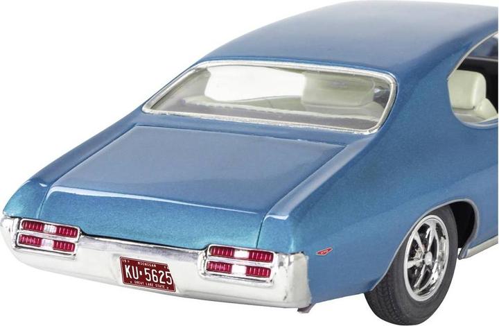Actual product image Revell 69 Pontiac GTO The Judge 2N1
