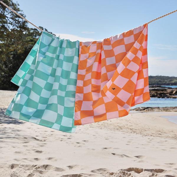 Produktbild Dock & Bay Strandtuch Groovy Check (90 x 200 cm)