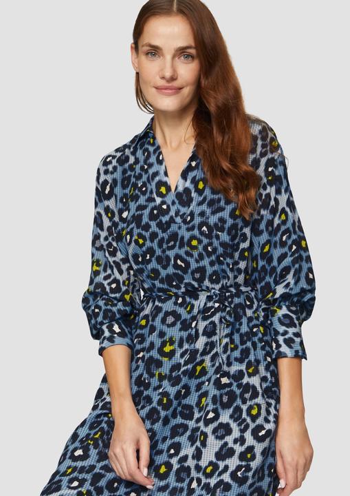 Produktbild S.Oliver Kleid Hemdblusenkleid aus Viskosemix mit Strukturmuster (48)