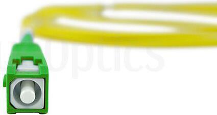 Produktbild BlueOptics Simplex LWL Patchkabel LC/APC-SC/APC Singlemode 30 Meter