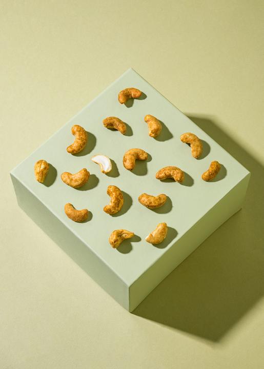 Immagine prodotto KoRo Anacardi arrostiti con curry e sale (500 g)
