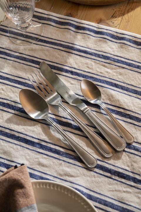 Image du produit Mikasa Portobello Set de Couteaux en acier inoxydable, 16 pièces (4 pcs, Set de couverts)