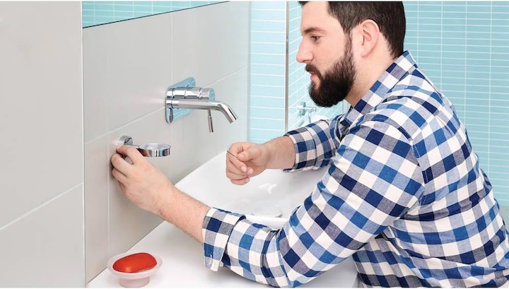 Produktbild tesa SMOOZ Seifenhalter inkl. Klebelösung ohne Bohren