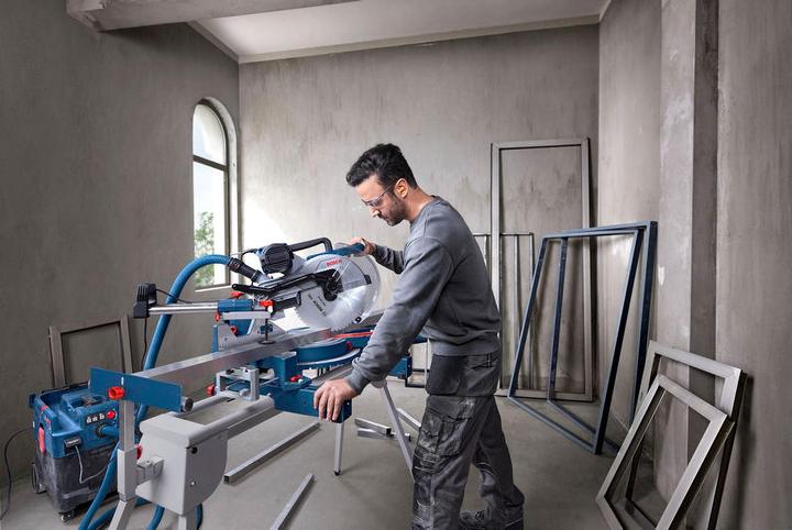 Produktbild Bosch Professional Bosch Blau 0601B60000 GCM 340-305 D Trennsäge 305 mm