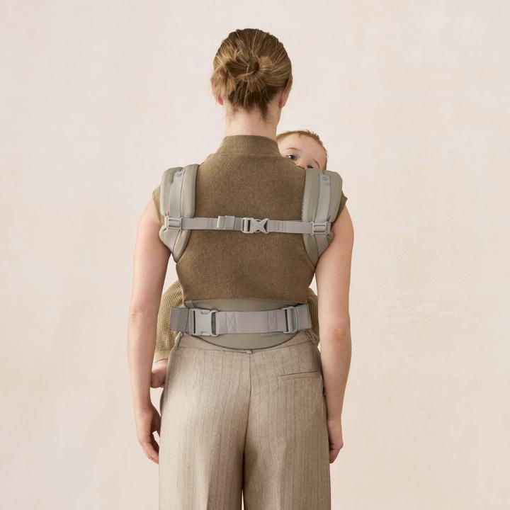 Produktbild Ergobaby Omni Classic Mesh Baby Carrier, light green