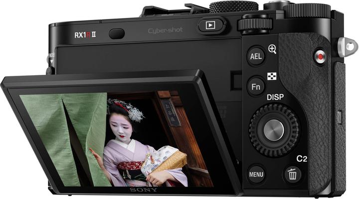 Produktbild Sony Cyber-shot DSC RX1R II Kit (35 mm, 42.40 Mpx, Vollformat)