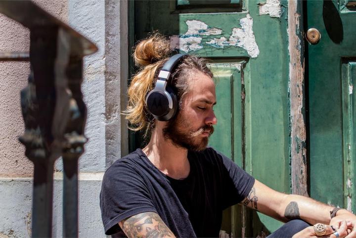 Produktbild Motorola Escape 500 (Aktive Geräuschunterdrückung, 24 h, Kabellos)