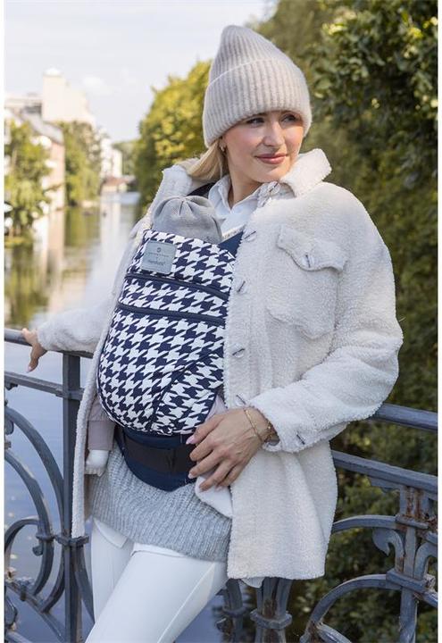 Actual product image Manduca First Limited Edition