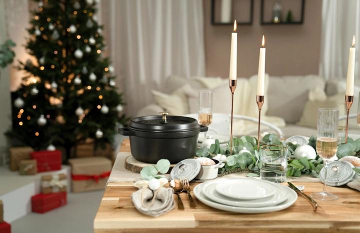Actual product image Staub Cocotte (22 cm, Casserole + Stewpot, Cast iron)