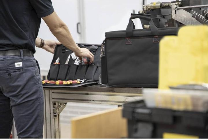 Produktbild Wiha Werkzeug Set Service-Techniker 30-tlg. inkl. Tasche I Werkzeugsatz für Elektriker I VDE (30 Teile)