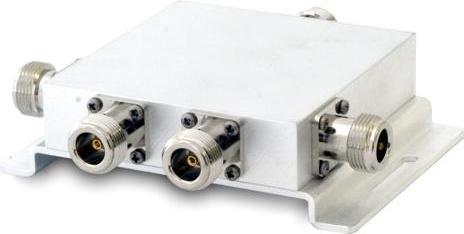 Image du produit Varia Répartiteur d'antenne extérieur N femelle quadruple 5 - 6 GHz - 6 GHz (Séparateur PoE)