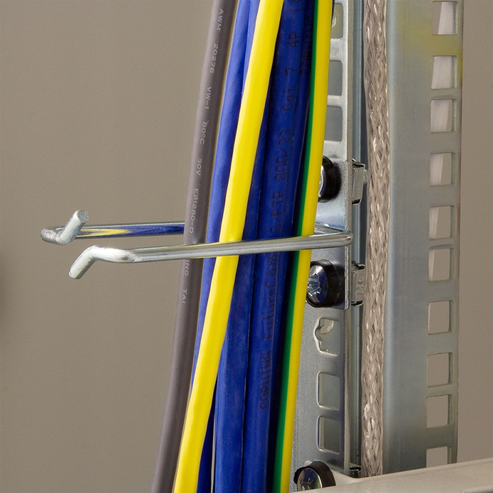 Produktbild LogiLink Kabelführungsbügel 40 x 80 mm für 19" Schränke, 2 Stück