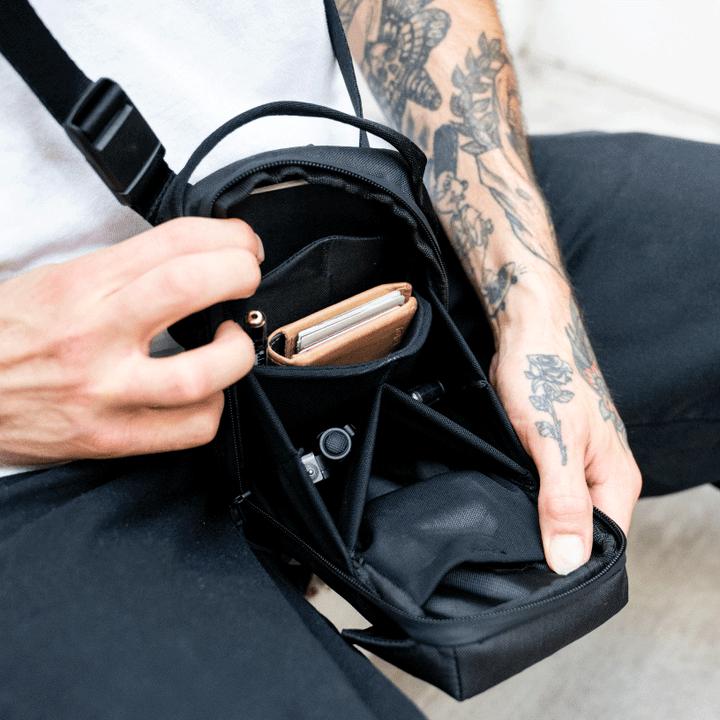 Produktbild Wandrd X1 Cross Body Bag Small Zwart (Kamera Schultertasche, 1 l)