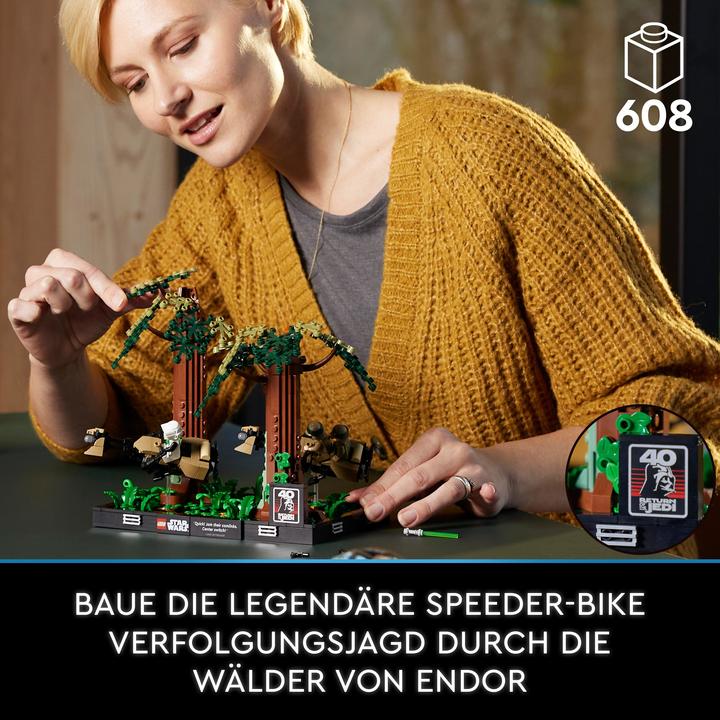 Image du produit LEGO Poursuite sur Endor - Diorama (75353, LEGO Star Wars)