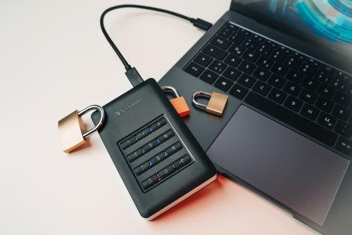 Produktbild Verbatim Store 'n' Go Secure (2 TB)