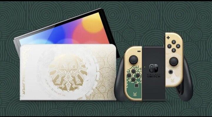 Produktbild Nintendo Switch OLED Console - The Legend of Zelda: Tears of the Kingdom Edition