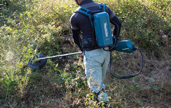 Produktbild Makita UR201CZ (Kunststoffmesser)