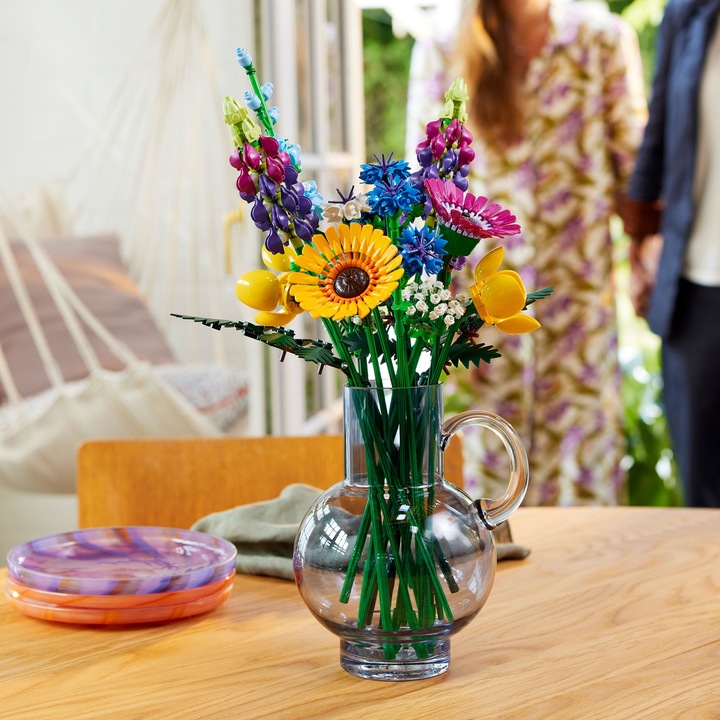 Actual product image LEGO Wildflower Bouquet (10313, LEGO Icons, LEGO Botanical)