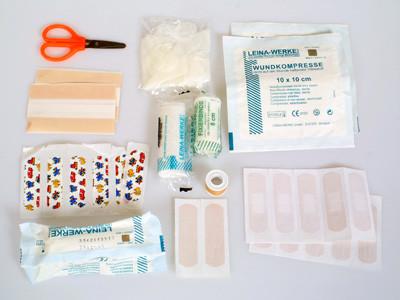Actual product image Outdoor Spirit First aid kit standard (First Aid Kit)