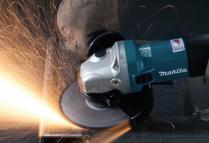 Actual product image Makita GA6040CF01 Angle grinder 150 mm. 1.400 W (150 mm)