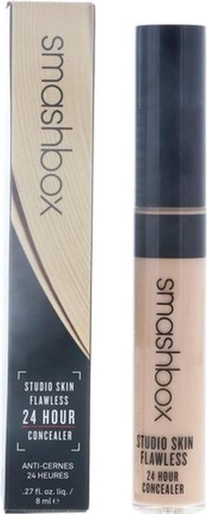 Productafbeelding Smashbox Studio S Flawl 24H Concealer Licht / Med.-W.P. (Warme perzik)