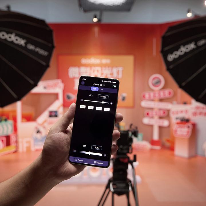 Image du produit Godox LE300Bi (Lumière vidéo)