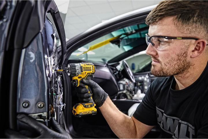 Actual product image DeWalt DCF601D2QW