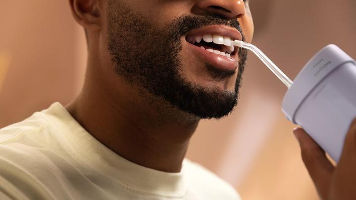 Actual product image Philips Sonicare Oral irrigator HX3333/23 Compact Flosser1000