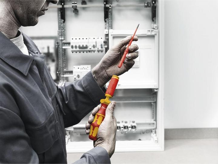 Productafbeelding Wera Kraftform Kompakt VDE 60 iS 0,8x4,0x157 mm TIE SB elektricien gleuf verwisselbaar (Gleuf)