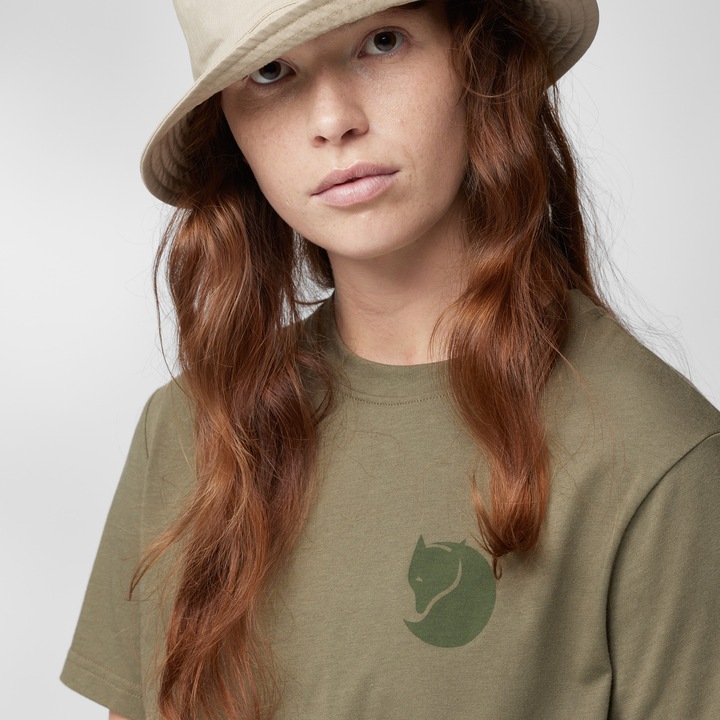 Actual product image Fjällräven Fox Boxy Logo (L)