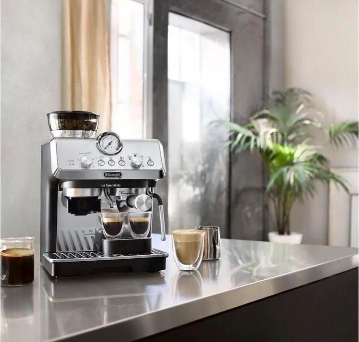 Actual product image De'Longhi La Specialista Arte