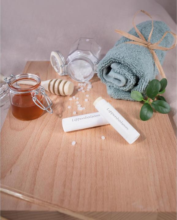 Actual product image Glorex Natural Cosmetics Complete Set "Lip Balm with Jojoba Oil