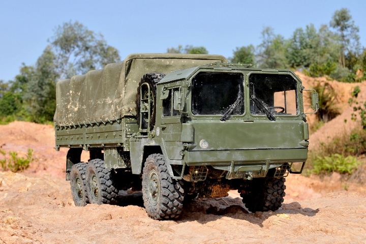 Produktbild Cross-RC MC6-B Trial Truck Kit 6x6 (Kit)