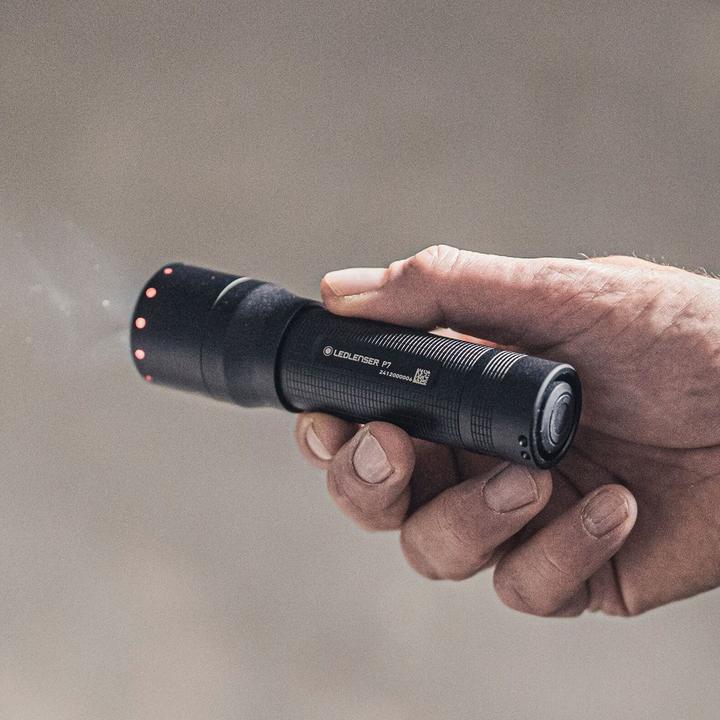 Produktbild Ledlenser Taschenlampe P7 40-650Lumen (13.10 cm, 650 lm)