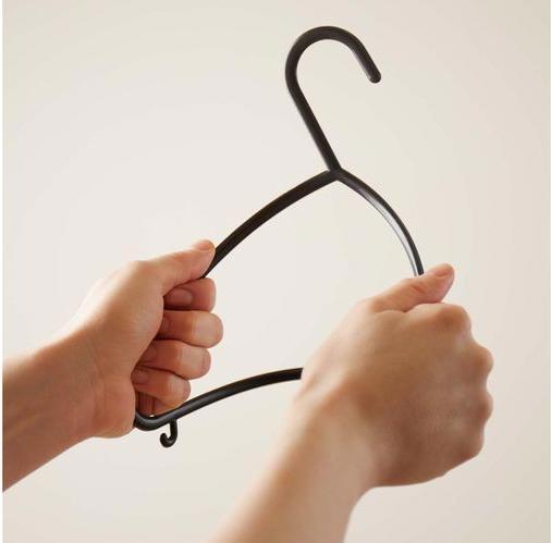 Produktbild Bieco Kleiderbügel 8 Stk. Schwarz (8 x)